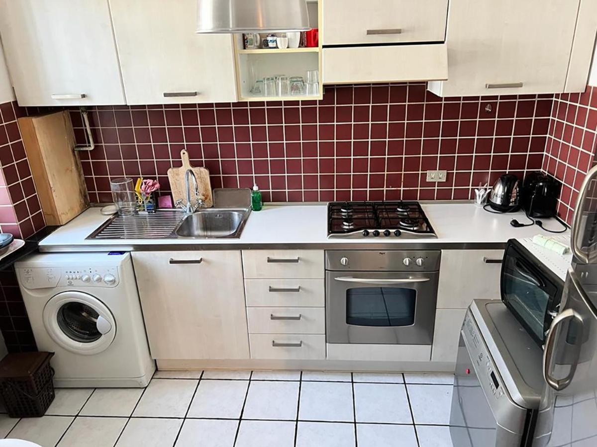 Lovely 1 Bdr Apartment In Paolo Sarpi ميلان المظهر الخارجي الصورة
